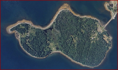 Oak Island looks like an elephant,  WHITE elephant sometimes.